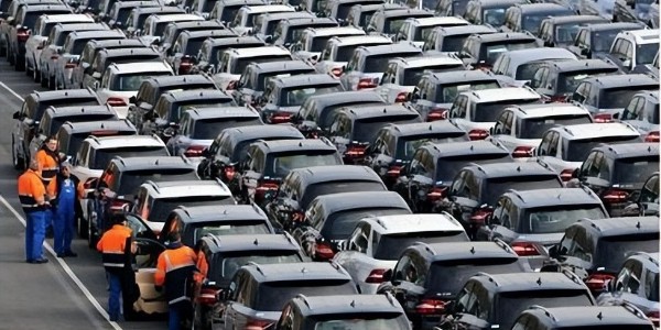 4月汽車商品進(jìn)出口總額為232.6億美元